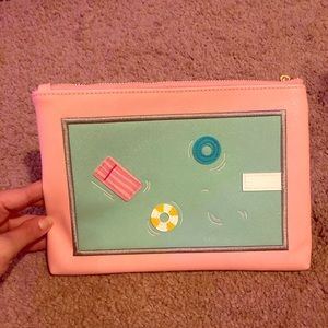 Studio DIY Pool clutch